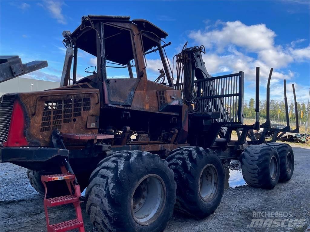 Komatsu 840TX Forvarderi