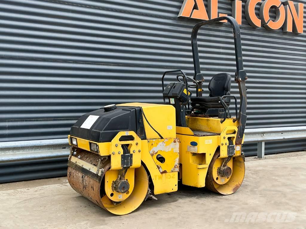 Dynapac CC102 Valjci sa duplim bubnjem