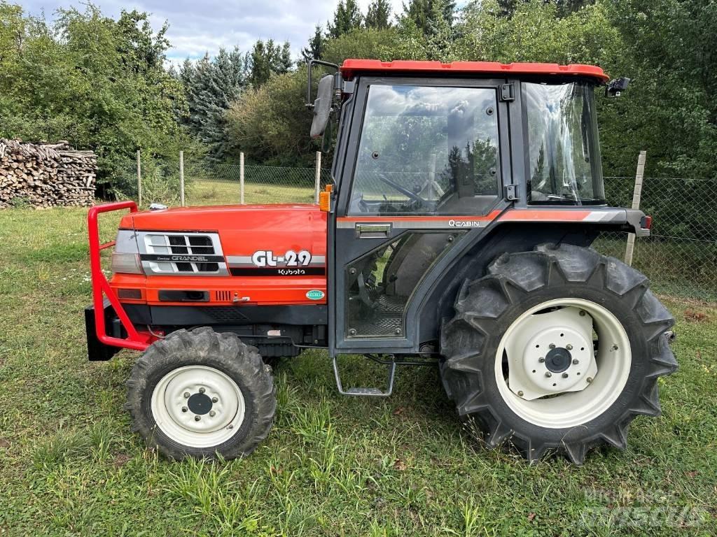 Kubota GL 29 Traktori