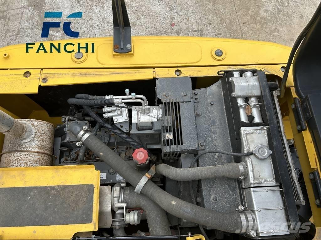 Komatsu pc130 Bageri guseničari