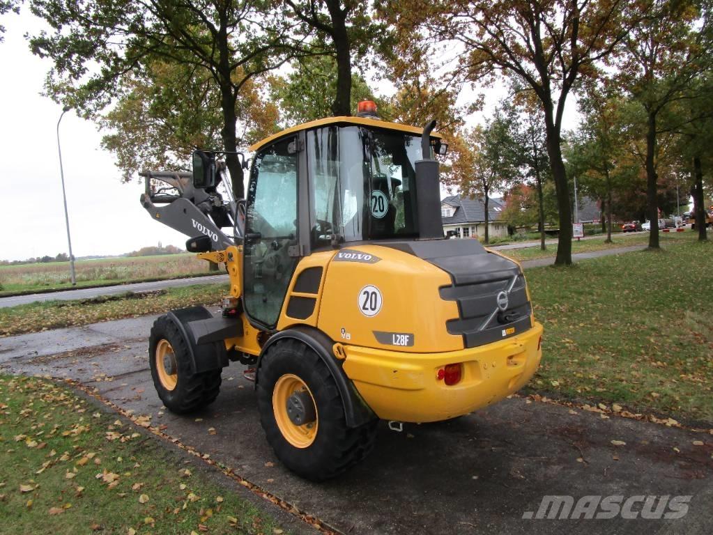 Volvo L 28 F Utovarivači na točkove