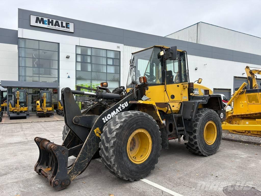 Komatsu WA200-6 Utovarivači na točkove
