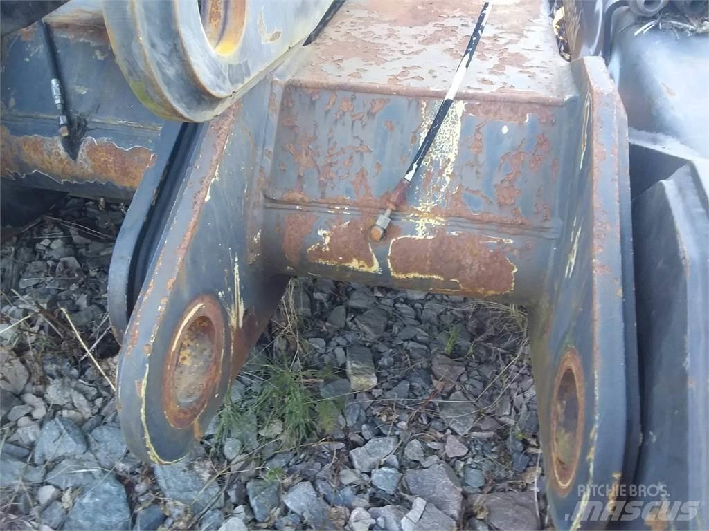 Loglift 210 Kranovi za šumarske harvestere