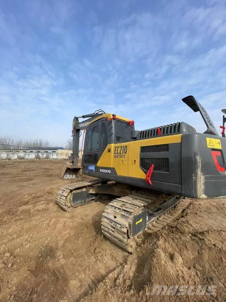 Volvo EC210D Bageri guseničari
