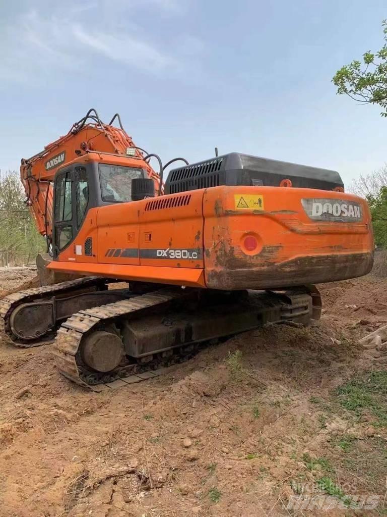 Doosan DX 380 LC Bageri guseničari