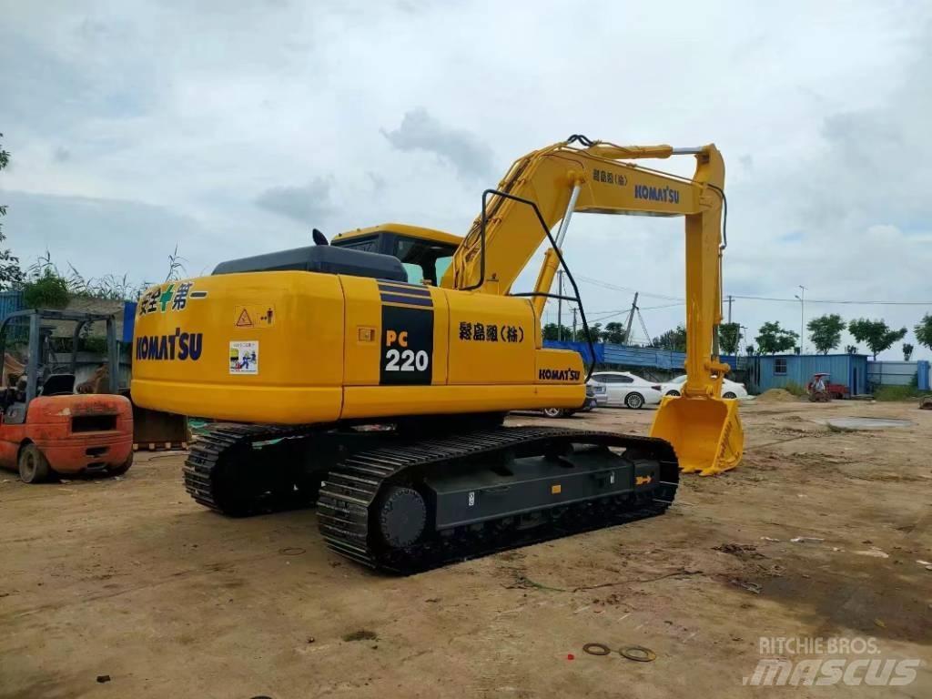 Komatsu PC 220 Bageri guseničari