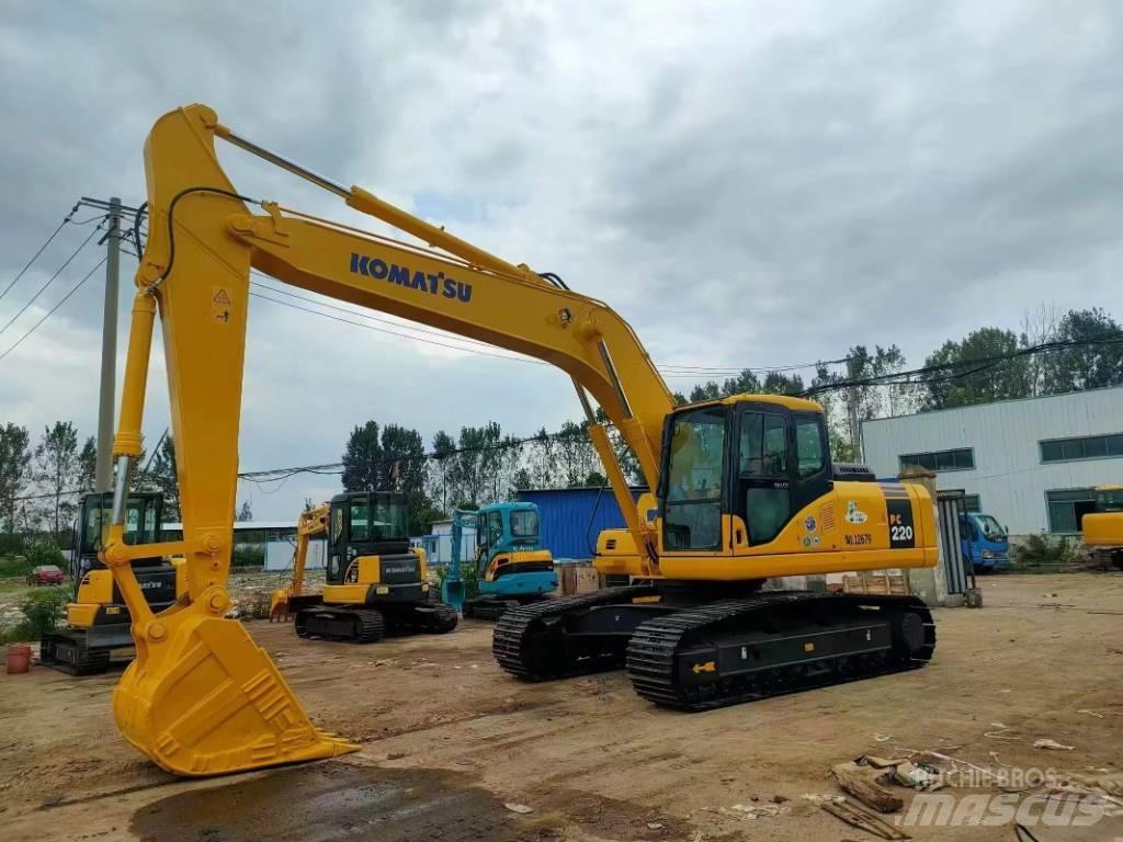 Komatsu PC 220 Bageri guseničari
