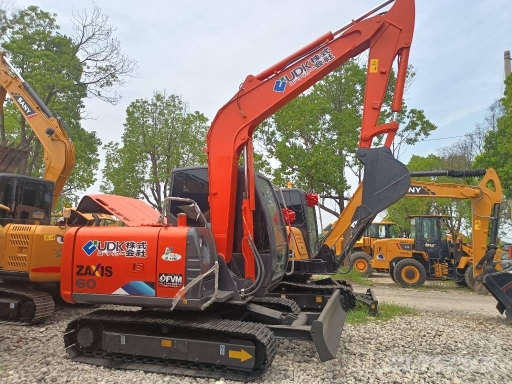 Hitachi ZX 60 Mini bageri < 7t