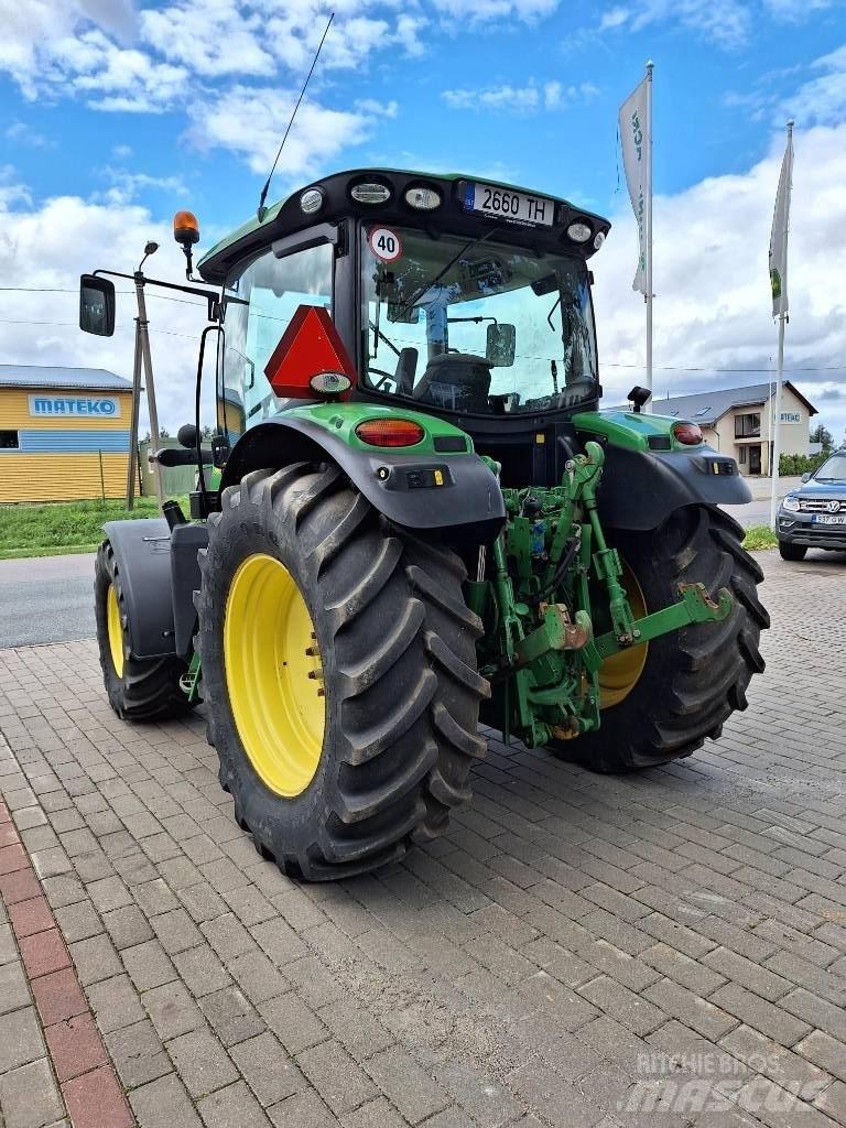 John Deere 6125 R Traktori