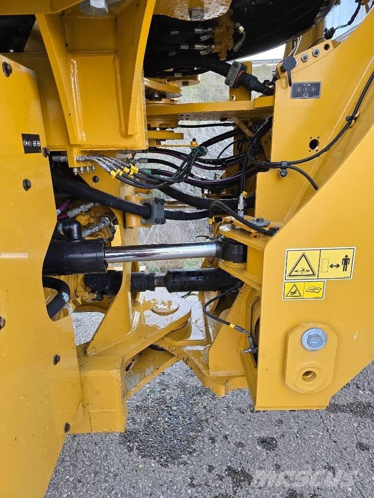 CAT 962 M Utovarivači na točkove