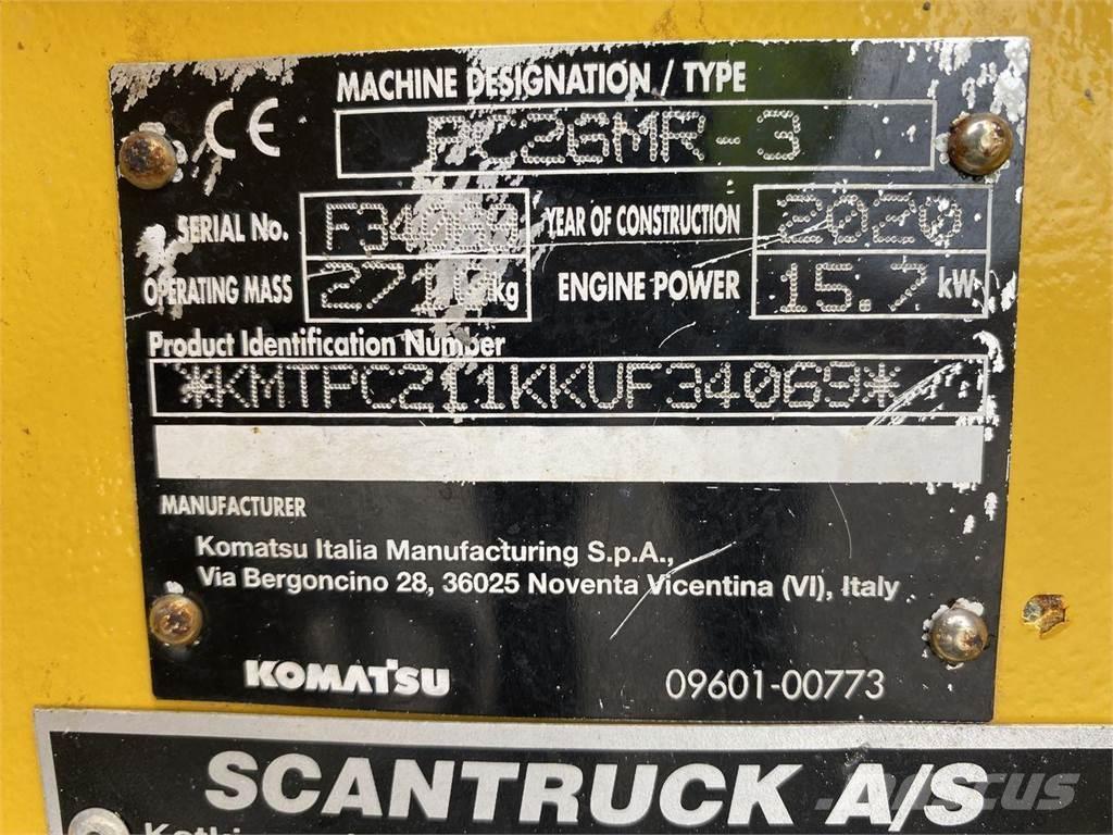 Komatsu PC26MR-3 Bageri točkaši