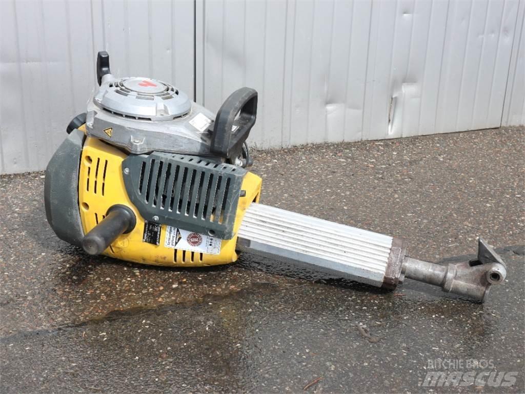 Neuson BH65 Čekići