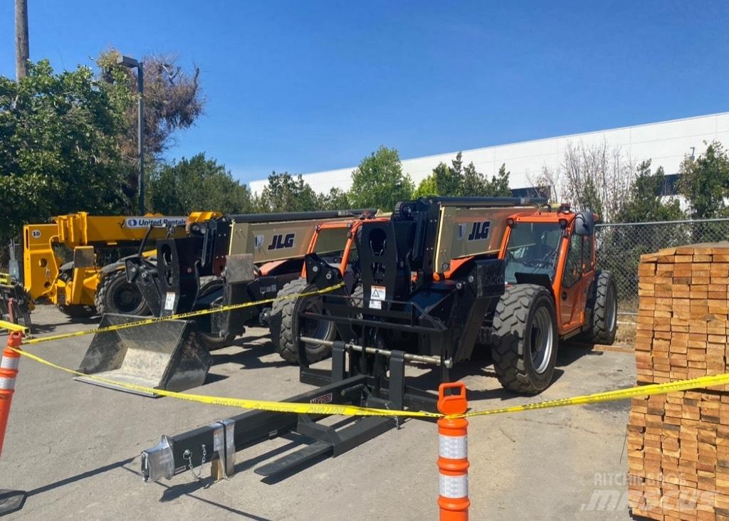 JLG 1255 Teleskopski viljuškari