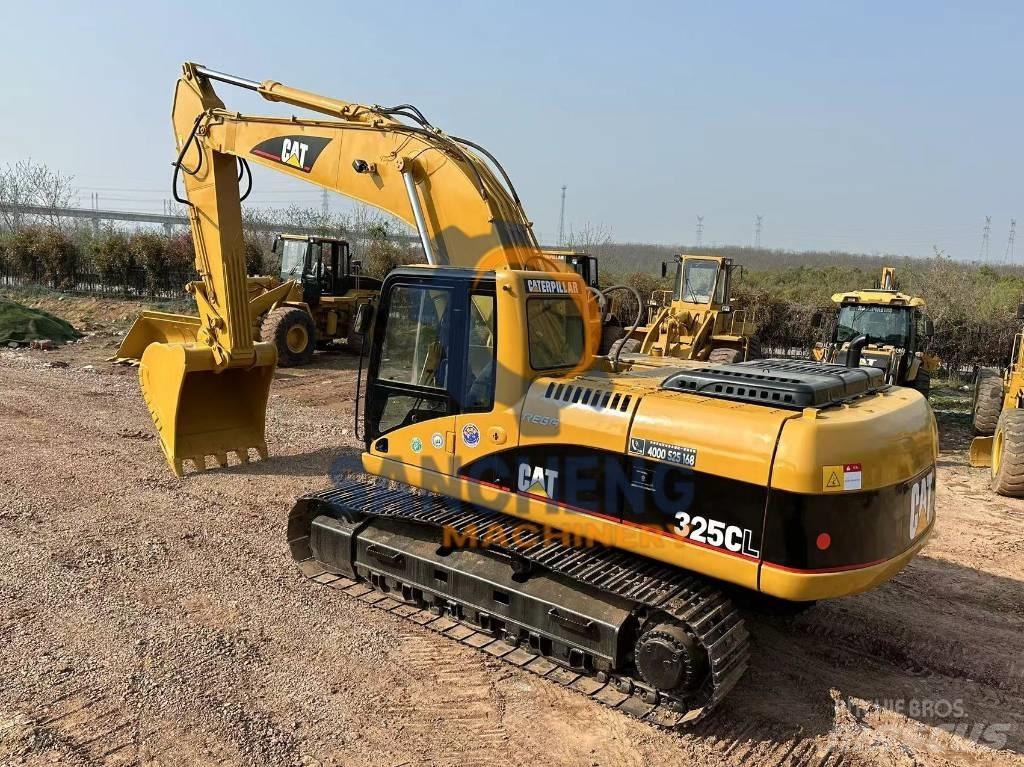 CAT 325 CL Bageri guseničari