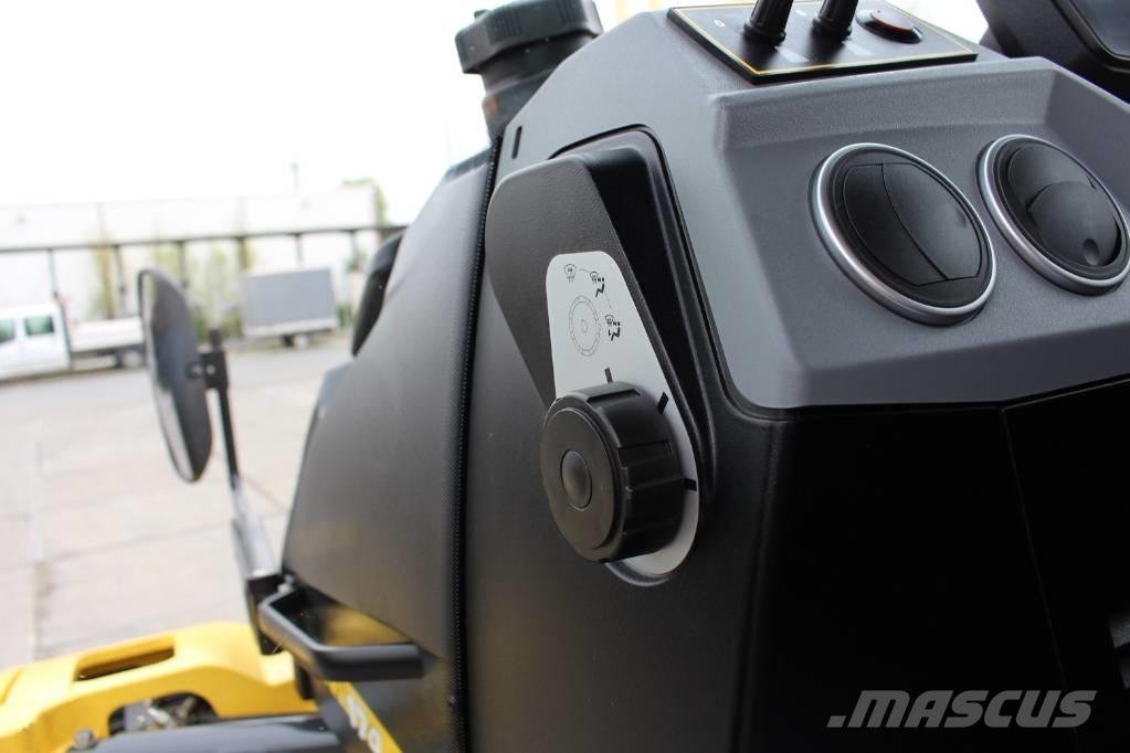 Bomag BW 174 AP-5 AM Valjci sa duplim bubnjem