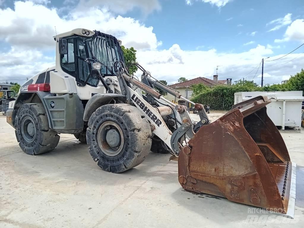 Liebherr L546 Utovarivači na točkove