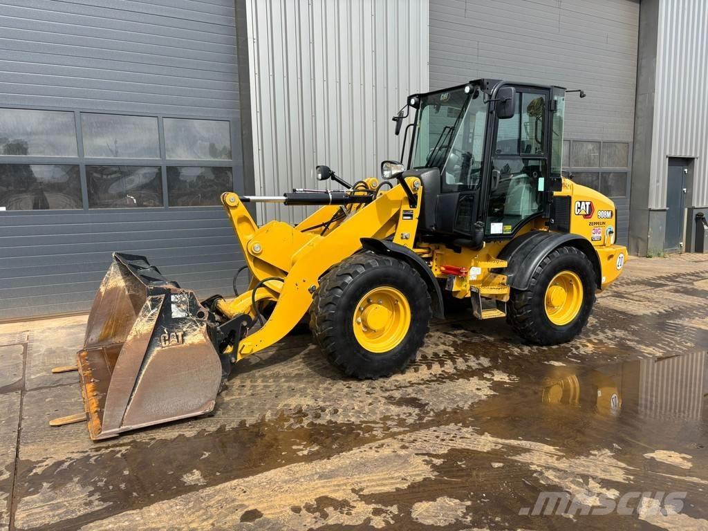 CAT 908M Utovarivači na točkove