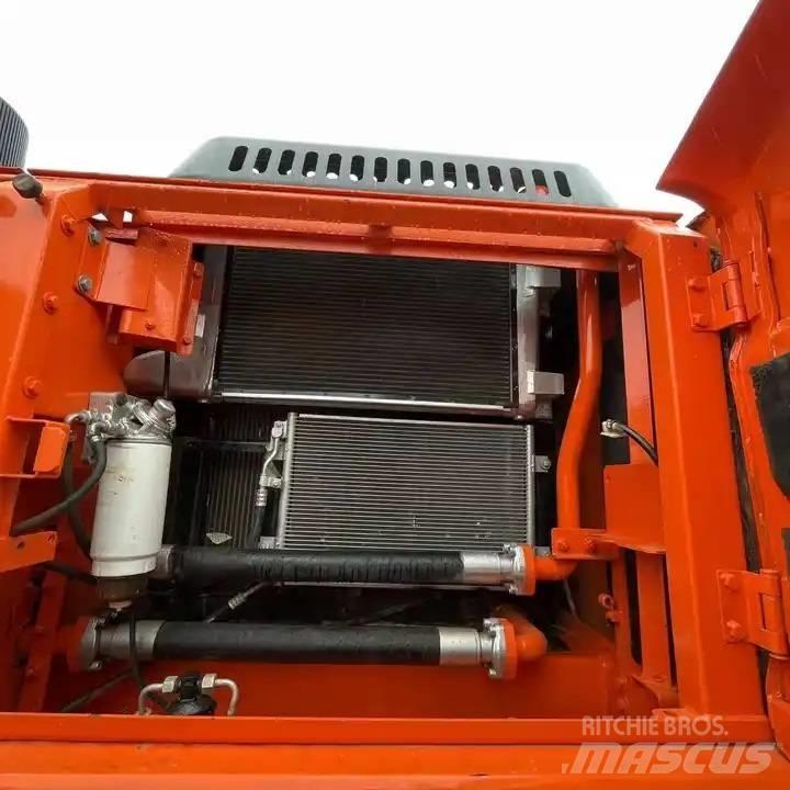 Doosan DX 300 LC Mini bageri < 7t