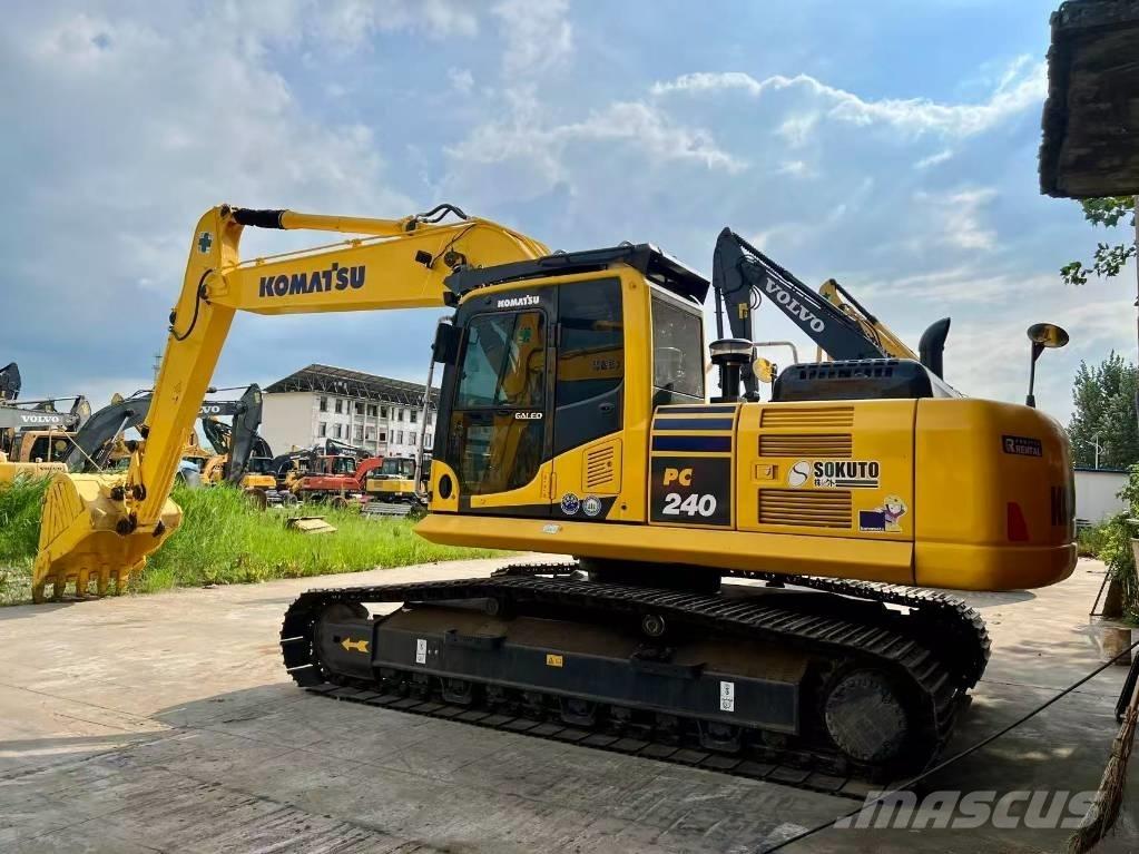 Komatsu PC 240 Bageri guseničari