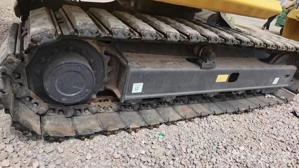 Komatsu PC 70-8 Mini bageri < 7t
