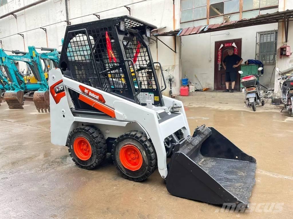 Bobcat S70 Skid steer mini utovarivači