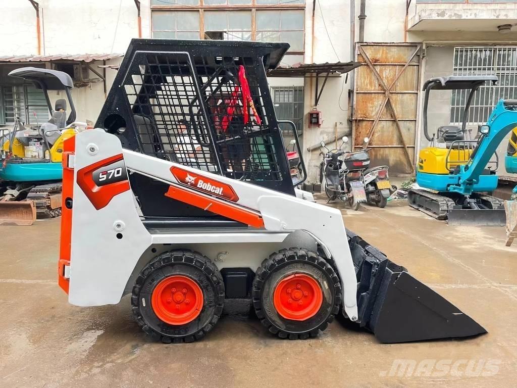 Bobcat S70 Skid steer mini utovarivači