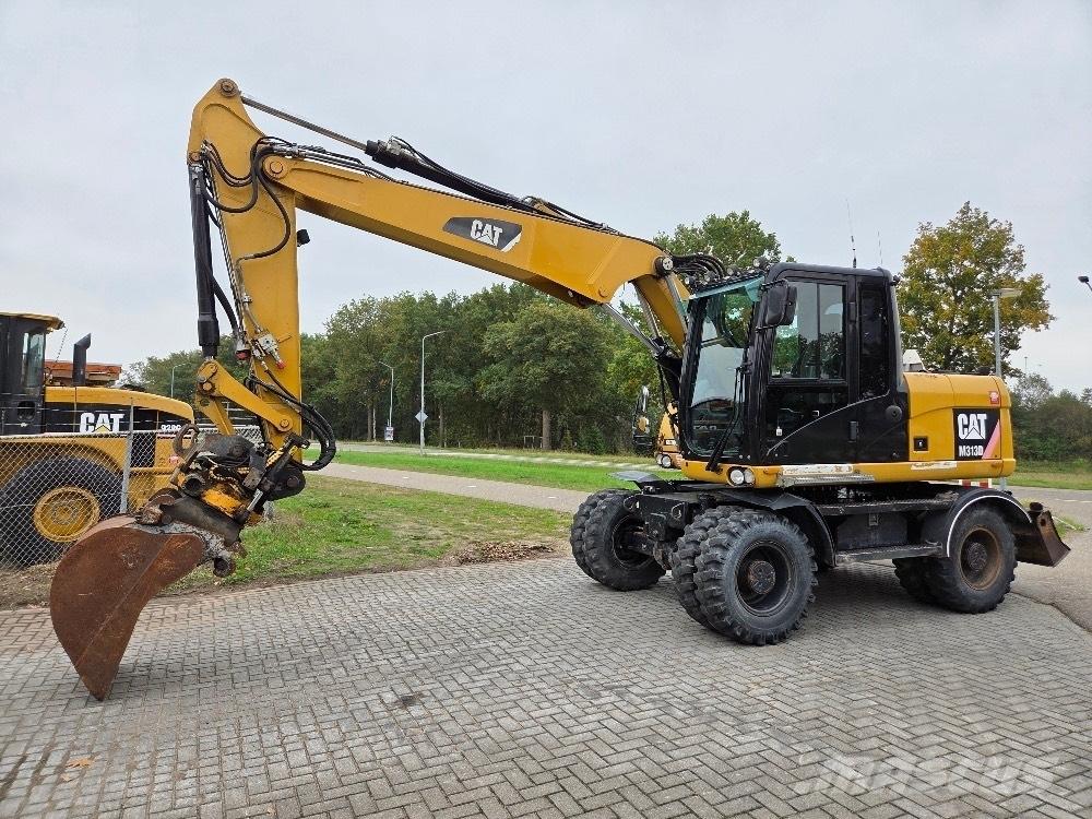 CAT M313D Bageri točkaši