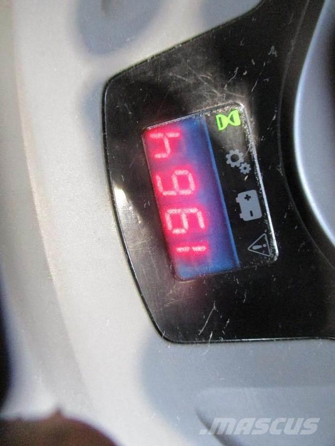 Toyota SPE 120L Ručni električni viljuškar