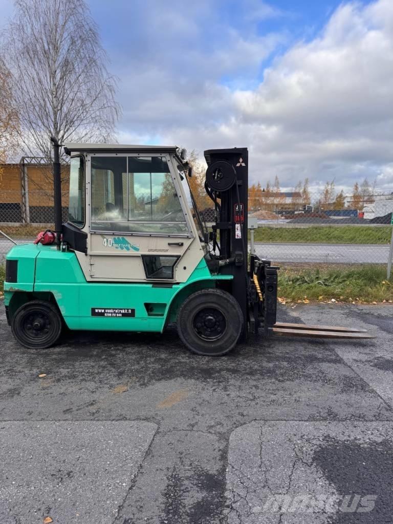 Mitsubishi FD40 Dizelski viljuškari