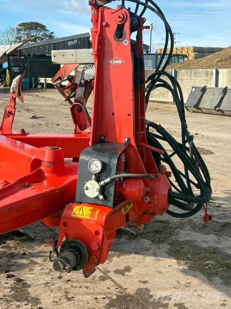 Kuhn MULTIMASTER 183 Plugovi obrtači