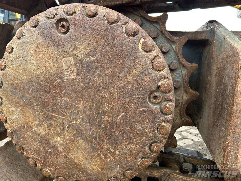 Komatsu PC 450 LC-6 Bageri guseničari