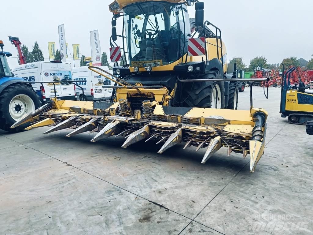 New Holland FI 440 Priključci za mašine za stočnu hranu na sopstveni pogon