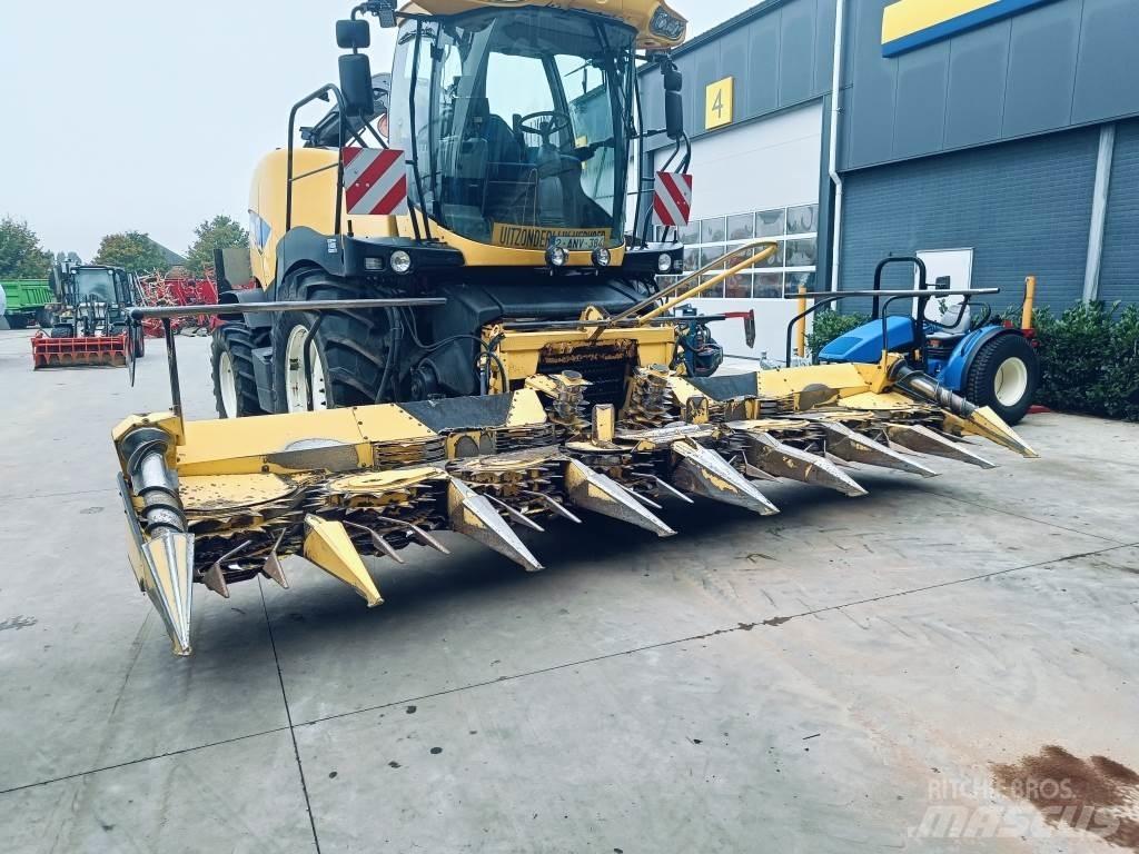 New Holland FI 440 Priključci za mašine za stočnu hranu na sopstveni pogon