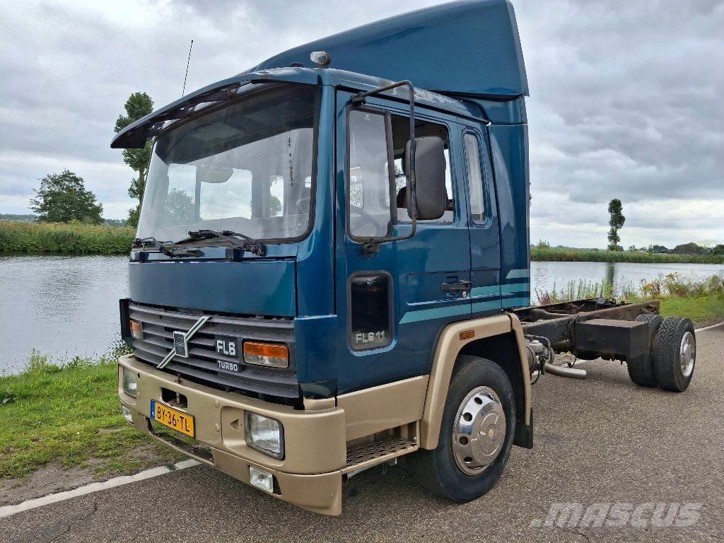 Volvo FL611 Kamioni-šasije