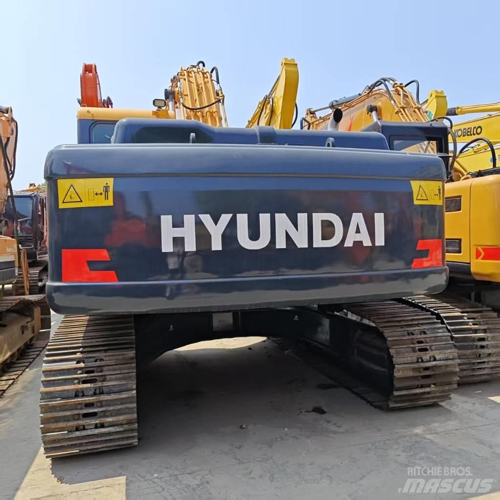 Hyundai Robex 220-9 Bageri guseničari
