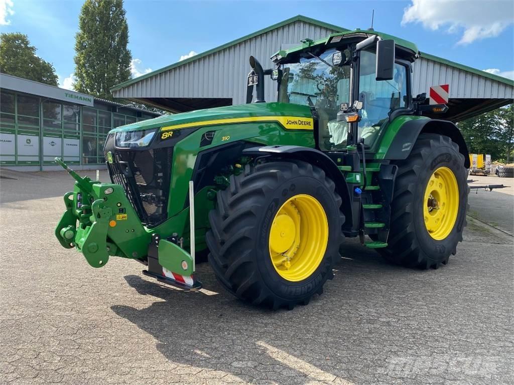John Deere 8R 310 Traktori