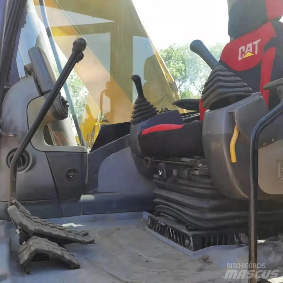 CAT 320 D L Midi bageri 7t – 12t