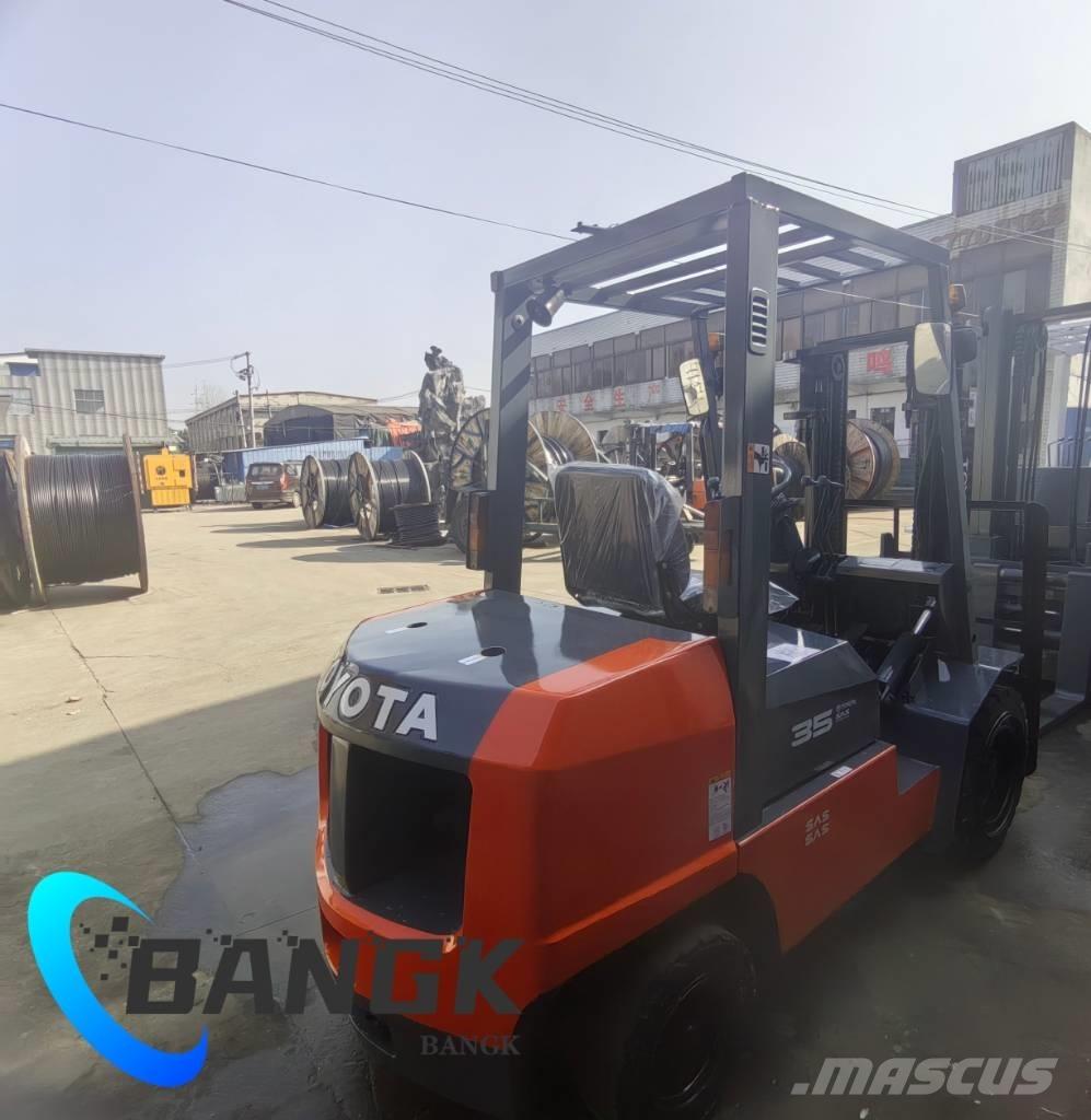 Toyota 35 Dizelski viljuškari