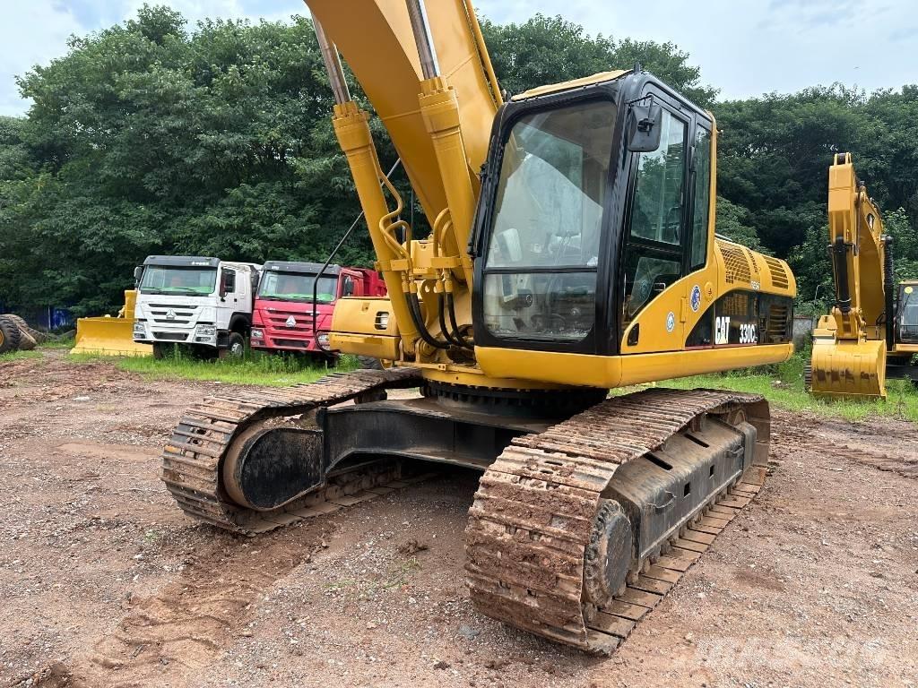 CAT 330 CL Bageri guseničari