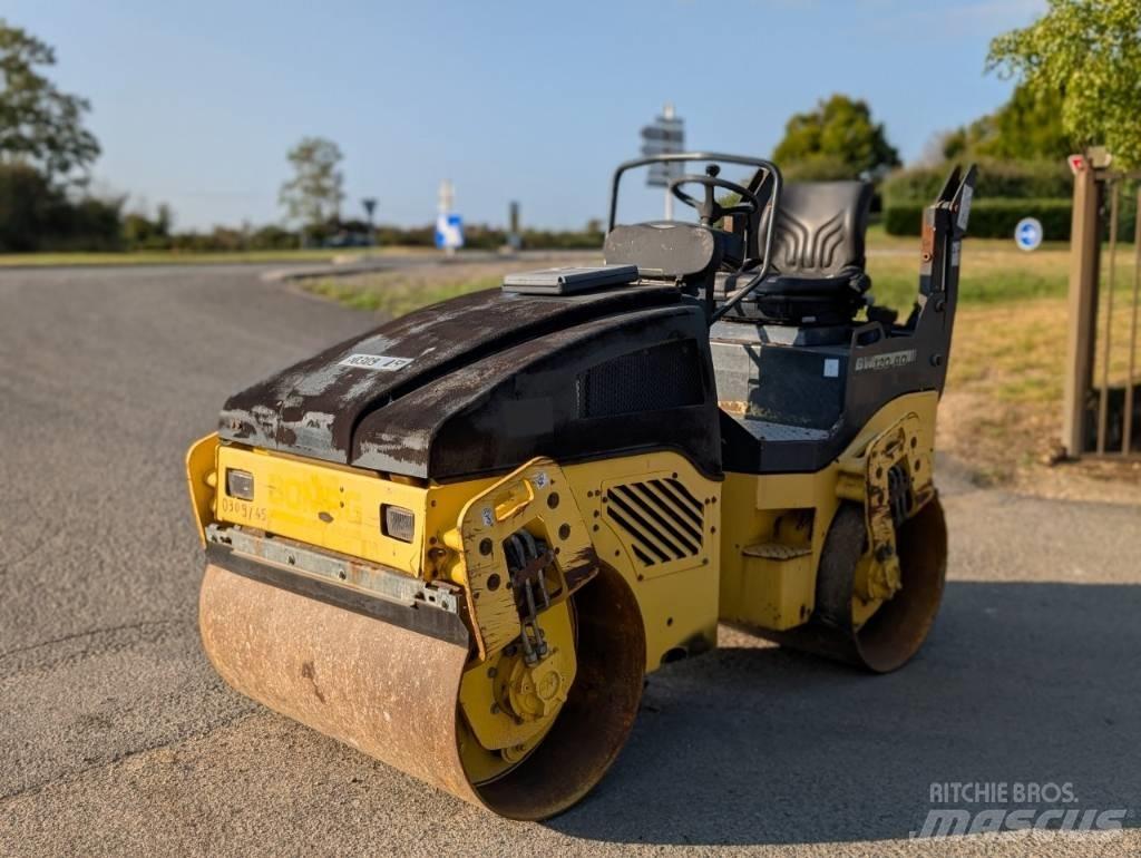 Bomag BW 120 AD-4 Valjci sa duplim bubnjem
