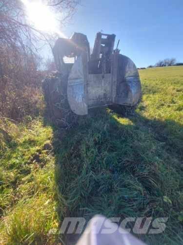 Timberjack 240C Skideri