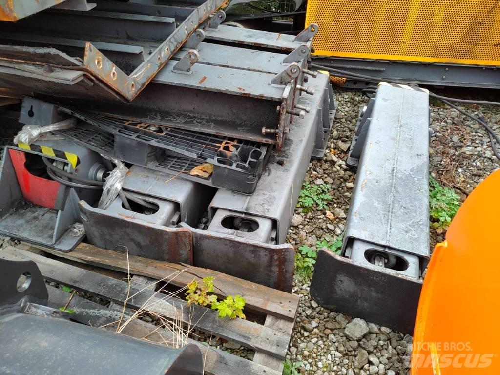 MEKA Hydraulic legs Ostala oprema i komponente