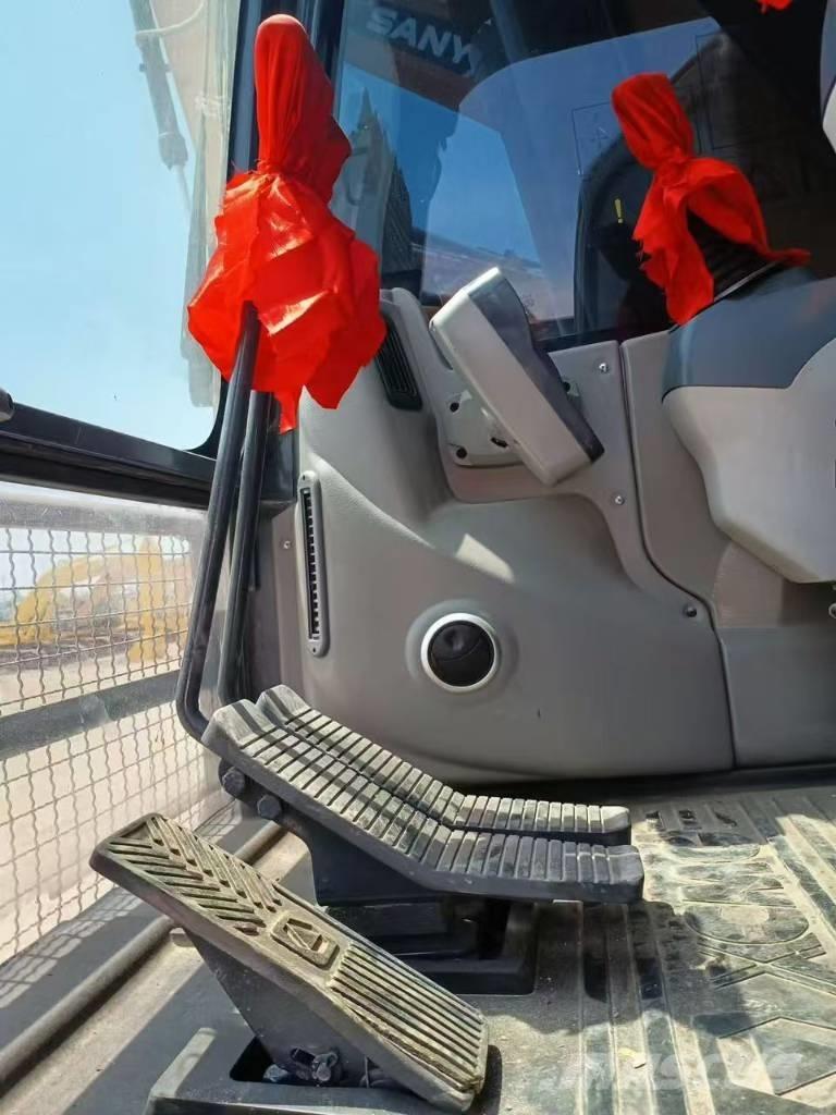 XCMG XE 215 DA Bageri guseničari