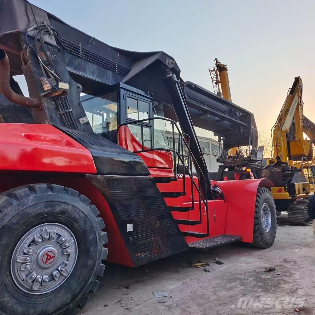 Sany SRSC 45 C30 Dohvatni viljuškari