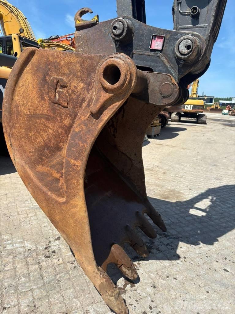 Volvo EC 290 C L Bageri guseničari