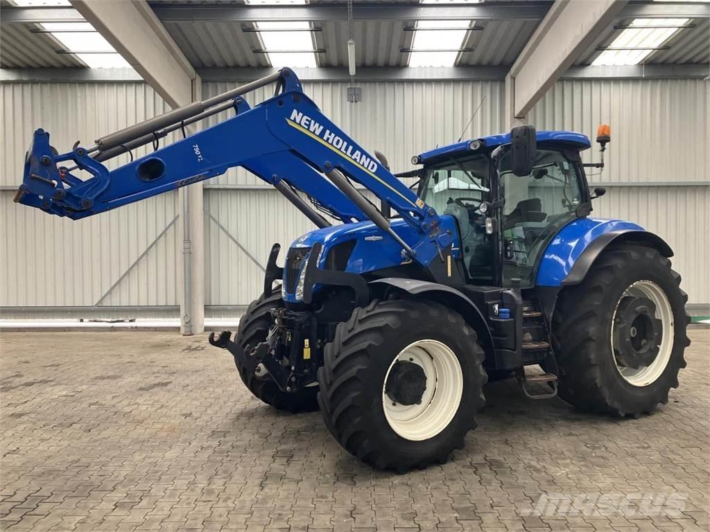 New Holland T7.270 Traktori
