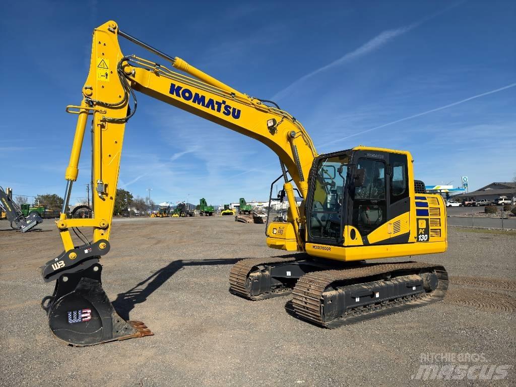 Komatsu PC130-11 Bageri guseničari