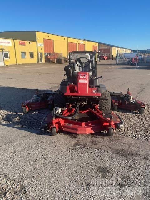 Toro 4000 Traktorske kosilice