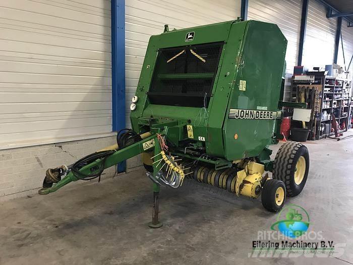 John Deere 570 Kombajni za stočnu hranu