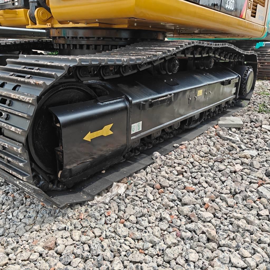 CAT 336D2 Bageri guseničari